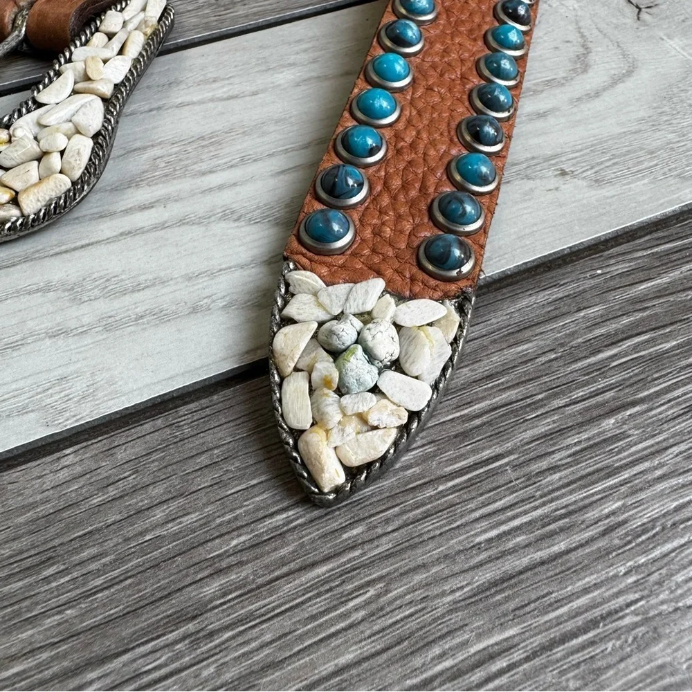 LeatherRock Vintage Tan Leather Belt W/Blue Studs And Multicolored Rock |Size:36 LeatherRock Vintage Tan Leather Belt W/Blue Studs And  main image 2